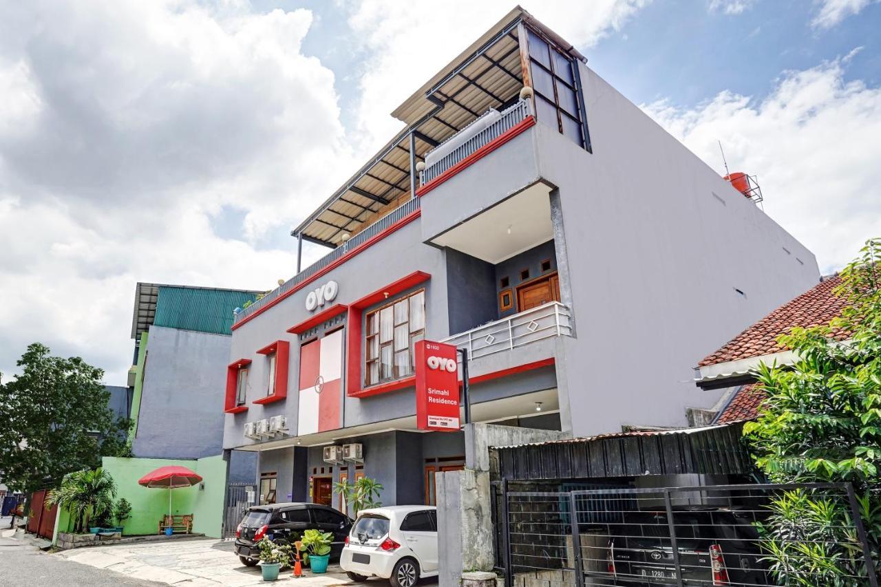 Oyo 1932 Srimahi Residence Bandung Ngoại thất bức ảnh
